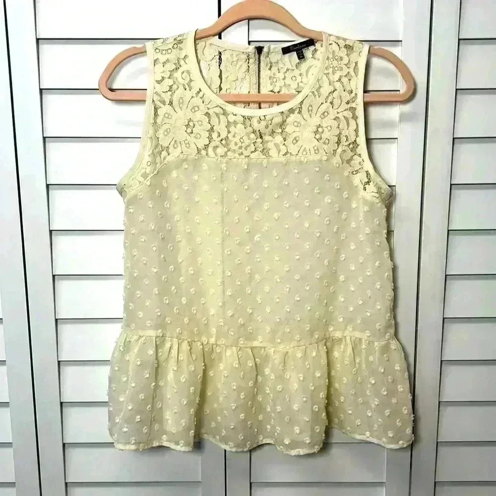 Monteau Sleeveless Lace Swiss Dot Ruffle Top Size Medium Cream